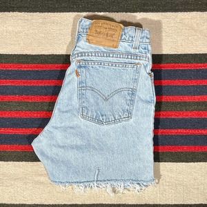 28w 90s Vintage Levi’s 951 Women's Orange Tab Cutoffs